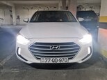 Hyundai Elantra-4