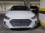 Hyundai Elantra-1