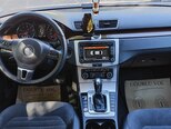 Volkswagen Passat-8
