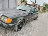 Mercedes 230 E-5