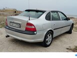 Opel Vectra-14