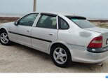 Opel Vectra-13