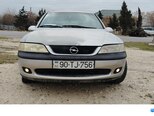 Opel Vectra-15