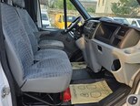 Ford Transit-16