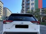 Toyota RAV4-12