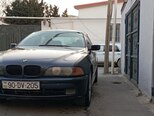 BMW 523-2