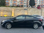 Hyundai Elantra-8