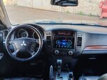 Mitsubishi Pajero-8
