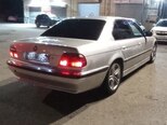 BMW 728-6