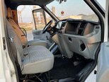 Ford Transit-13