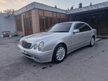 Mercedes E 220-3