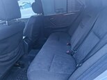 Mercedes E 220-11