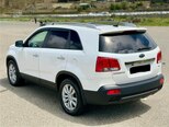 Kia Sorento-4