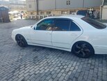 Mercedes E 240-2