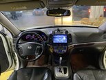 Hyundai Santa Fe-9