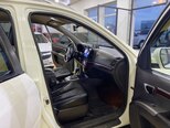 Hyundai Santa Fe-12