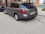 Renault Laguna-8