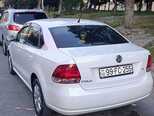 Volkswagen Polo-4