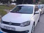 Volkswagen Polo-1