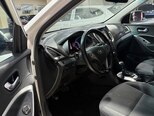 Hyundai Santa Fe-21