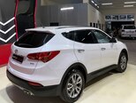 Hyundai Santa Fe-9