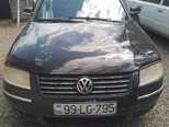 Volkswagen Passat-1