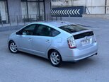 Toyota Prius-10