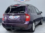 Kia Carens-7