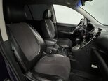 Kia Carens-8