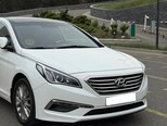 Hyundai Sonata-4