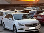 Hyundai Sonata-8