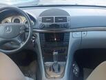 Mercedes E 220-1