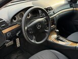 Mercedes E 220-11