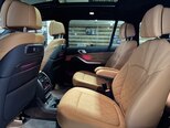 BMW X7-13