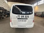 Nissan Urvan-2
