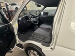 Nissan Urvan-4