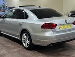 Volkswagen Passat-8