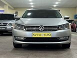 Volkswagen Passat-11