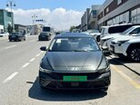 Hyundai Elantra-1