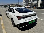 Hyundai Elantra-3