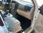 Mitsubishi Pajero-6