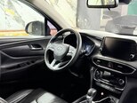 Hyundai Santa Fe-12
