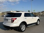 Ford Explorer-3