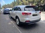 Kia Sorento-10