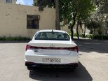 Hyundai Elantra-7
