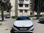 Hyundai Elantra-1
