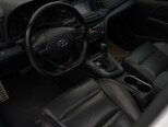 Hyundai Elantra-11
