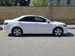 Toyota Camry-11