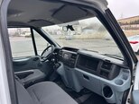 Ford Transit-12