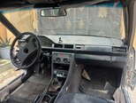 Mercedes 200 D-3